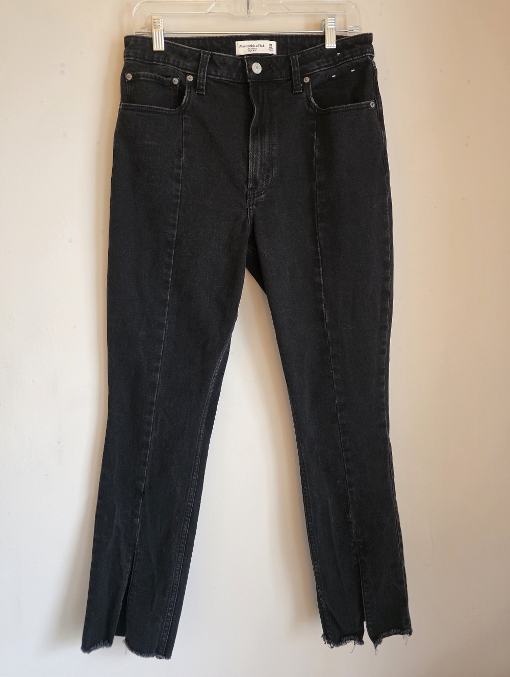Abercrombie & Fitch Black Skinny Jeans with Front Seam Size 10 LIKE NEW